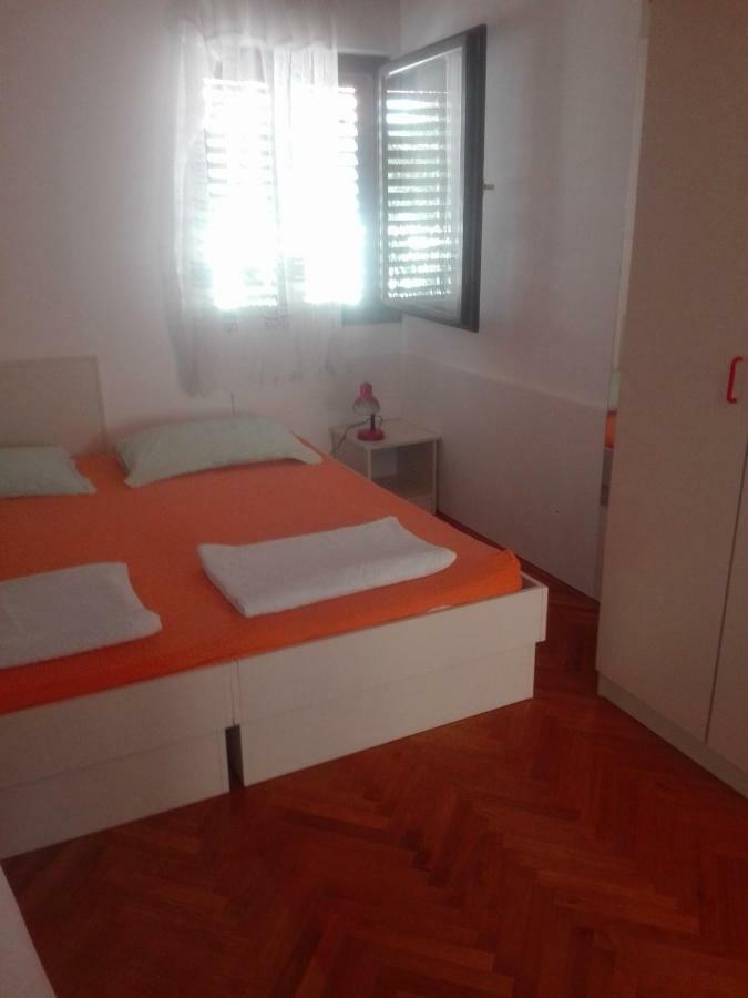 Apartmani Erceg Jadrija Extérieur photo